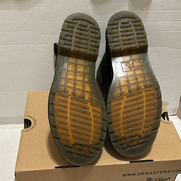 Dr. Martens Black Greasy size 9 - Picture 5 of 8